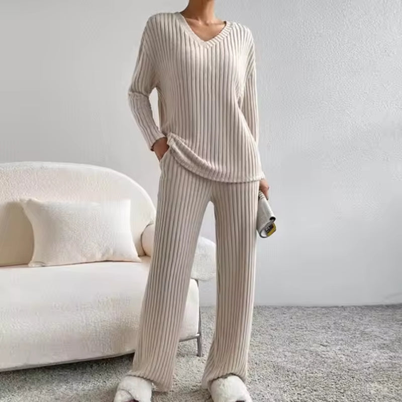 CLAIRE | Elegante conjunto de dos piezas de canalé