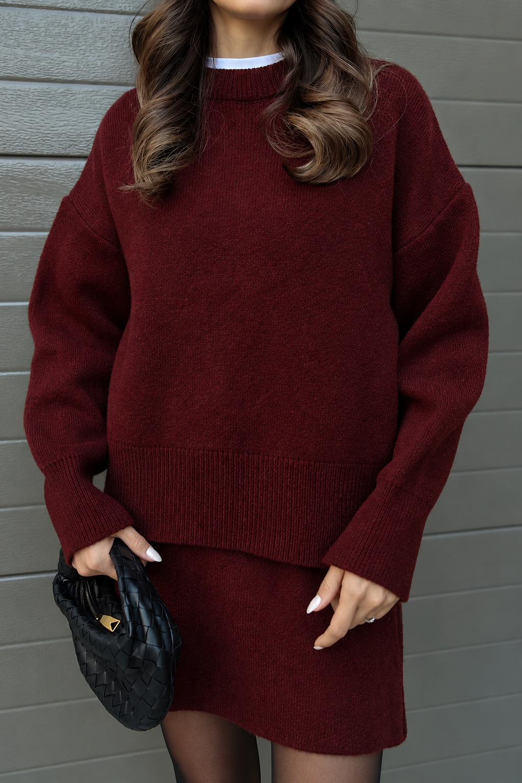 Helena | Elegante traje de falda de punto con un diseño sofisticado
